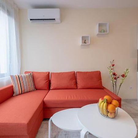 Bright & Chic Parkside Apartment Sofya Dış mekan fotoğraf